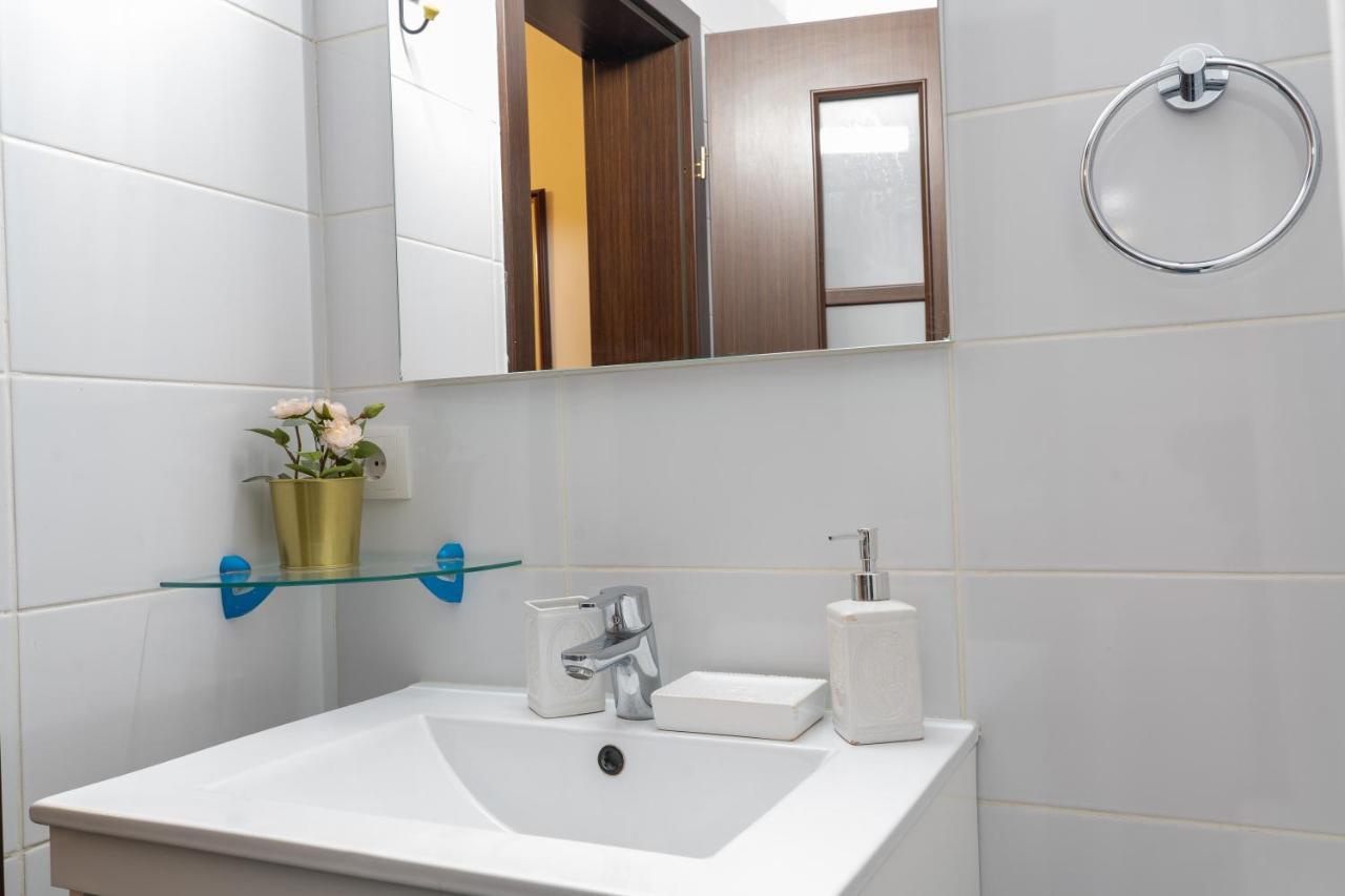 Nottara Theatre Spacious 85Sqm 1Br Ap With Self Check In Бухарест Екстер'єр фото